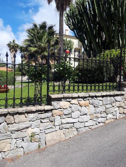 Apartmán La Casa Di Anna, In Palazzina Liberty Fronte Parco Bordighera Exteriér fotografie